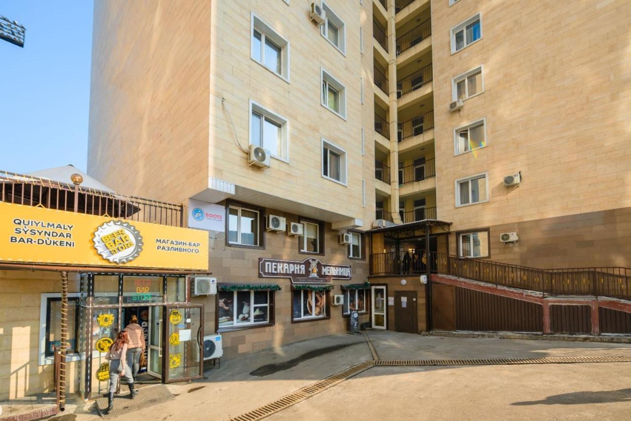 1-Ком Кв В Жк Молодежный Almatî Exterior foto